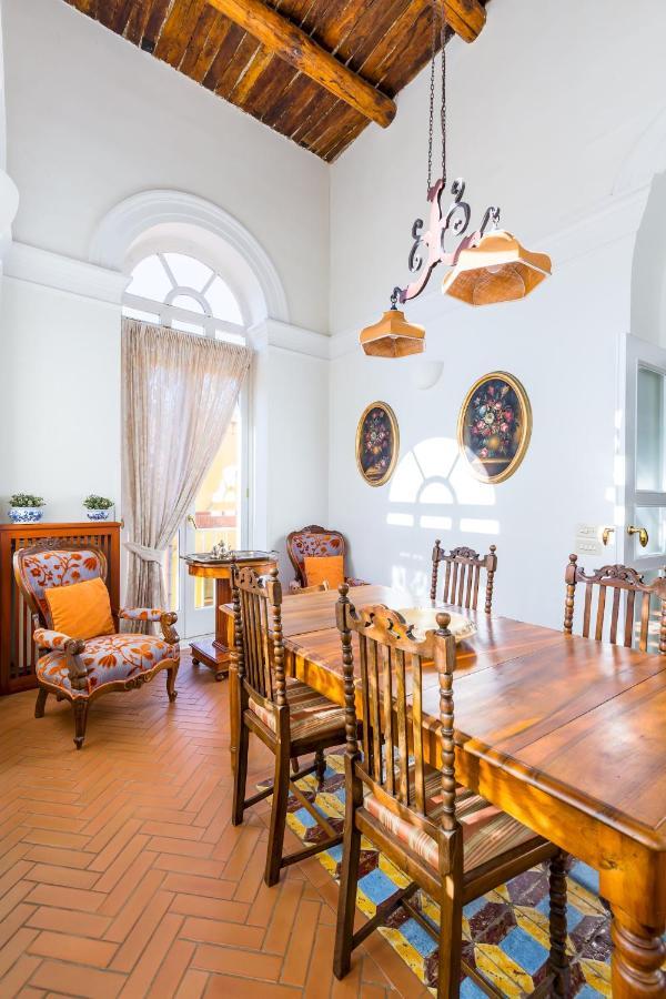 Residenza Capano Charming House By Napoliapartments Exterior photo